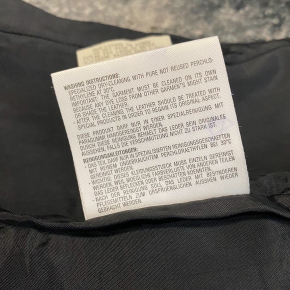 🔹EMPORIO ARMANI🔹EXCELLENT CONDITION • Authentic • England lamb leather. - Picture 12 of 14